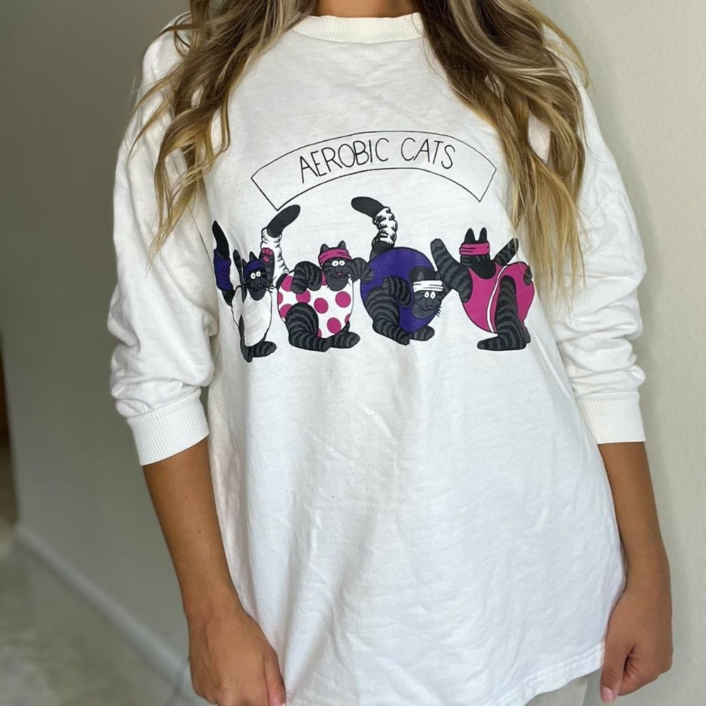 Vintage 90s aerobic cat Crewneck funny graphic crewneck